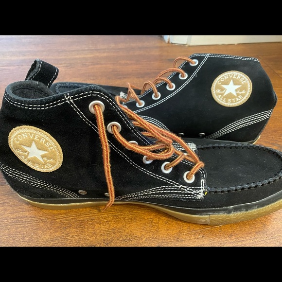 Converse All Star kicks in great condition